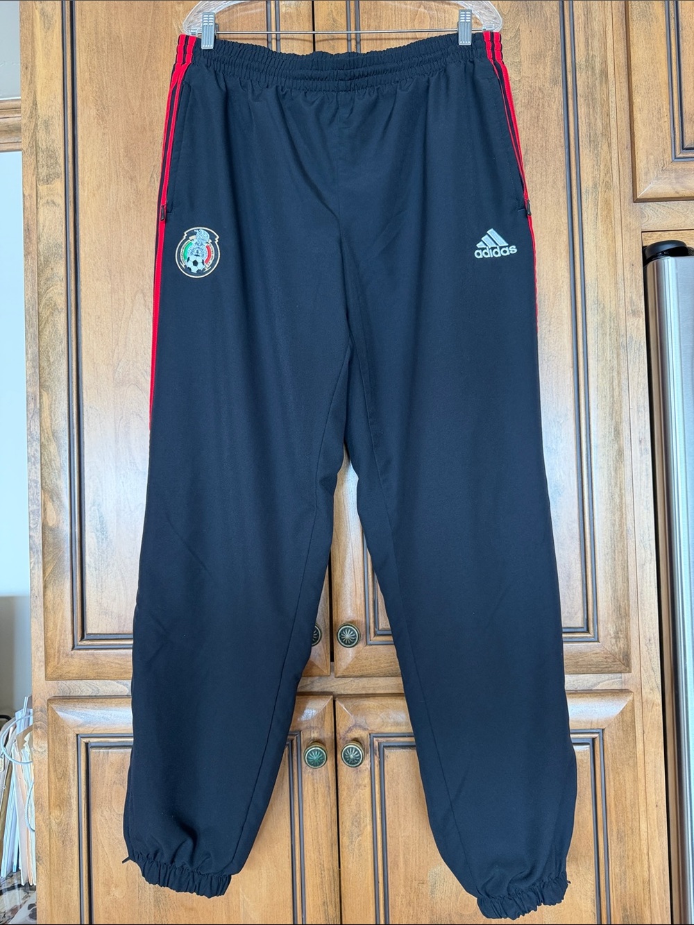 Adidas Federacion Mexicana de
Futbol Soccer Team Jogger Pants